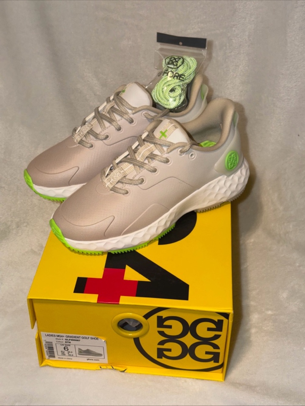 G/FORE MG4+ Gradient Women's Size 6 Spikeless Golf Shoes Stone